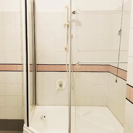 B&B Aduepassi 아스콜리피체노